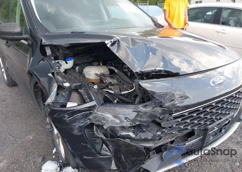 2022 Ford Escape Se из США, поврежденный, VIN 1FMCU9G69NUA67093